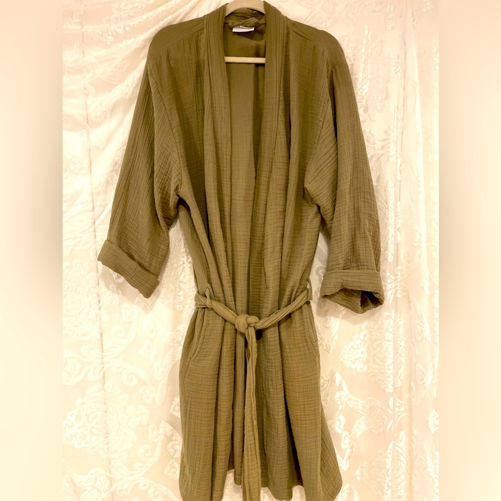 PARACHUTE Muslin Robe